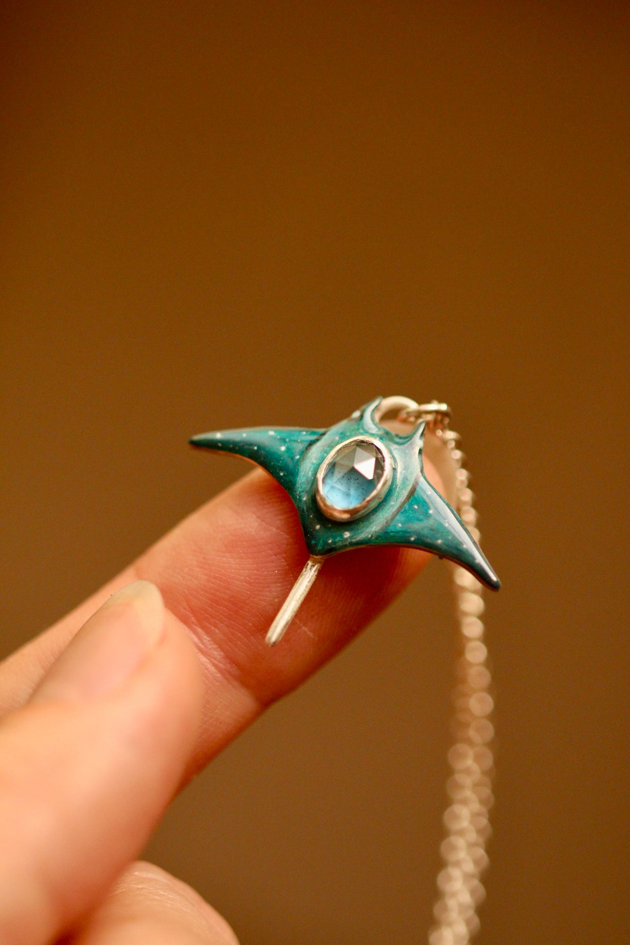 Large Manta ray pendant
