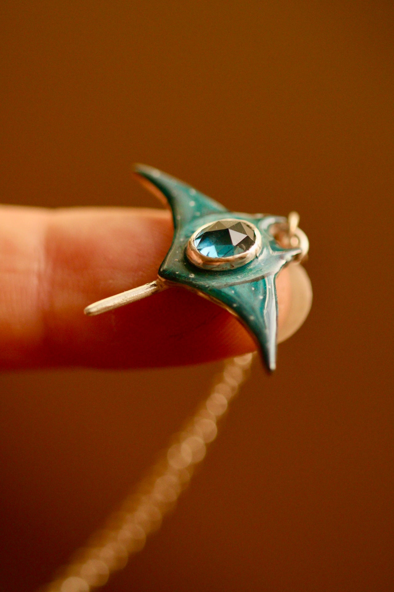 Large Manta ray pendant