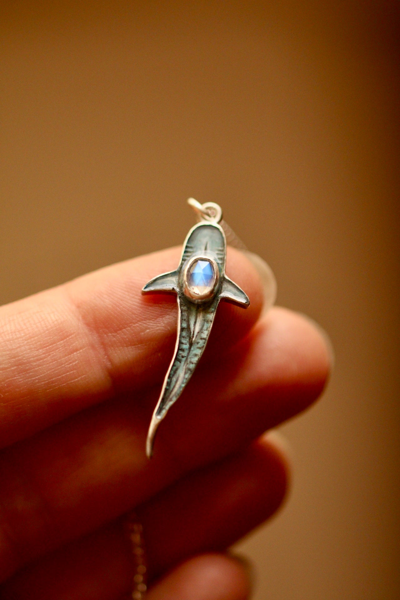 Shark pendant (option B)