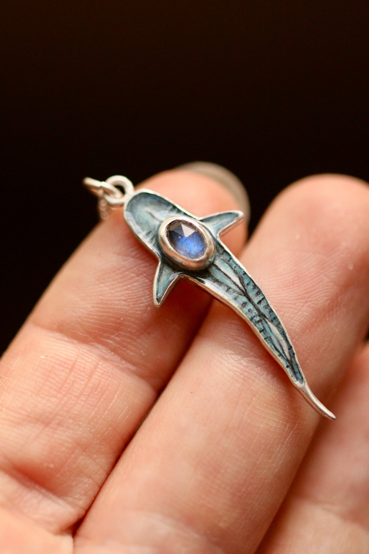 Shark pendant (option A)