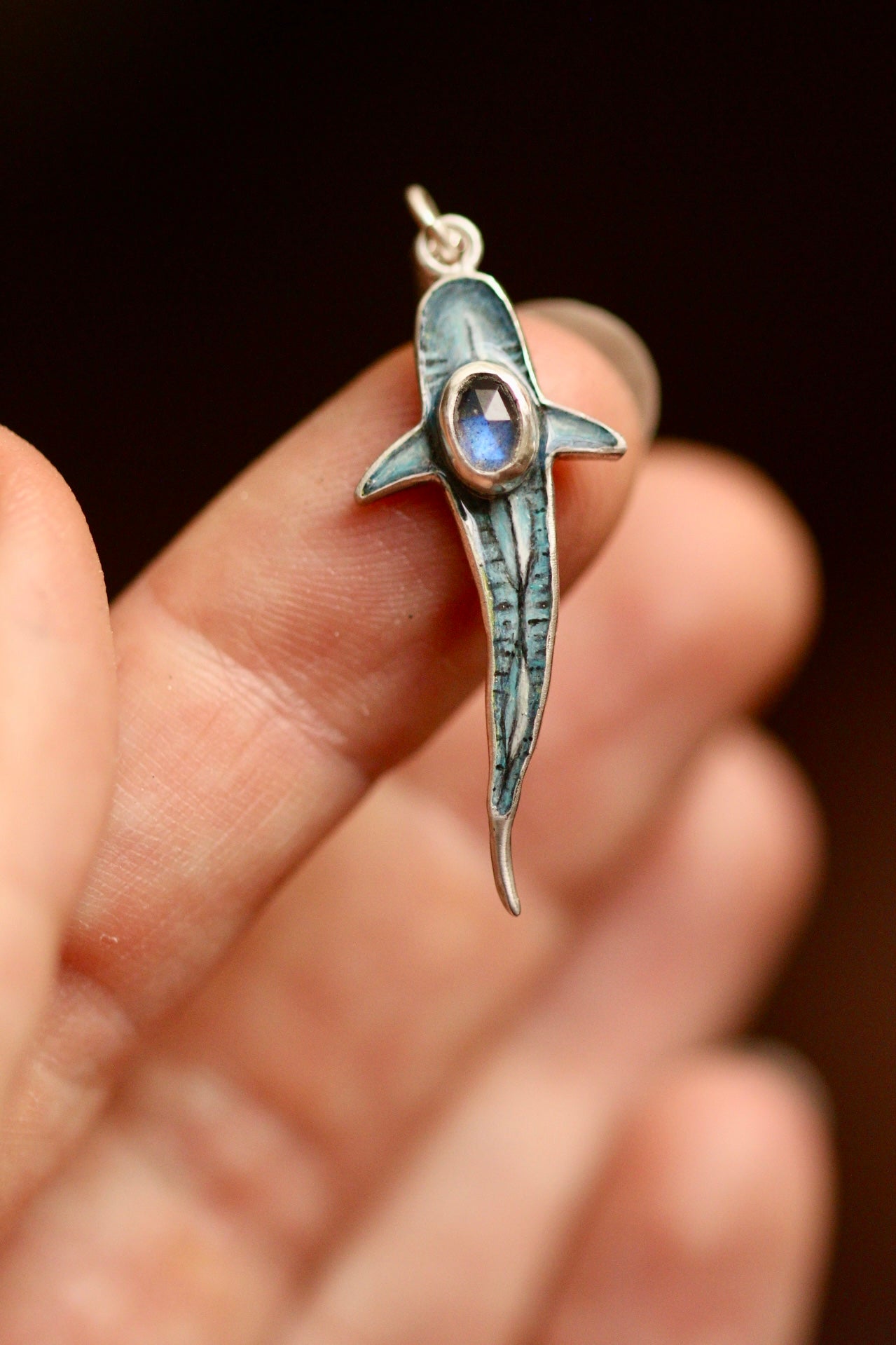 Shark pendant (option A)