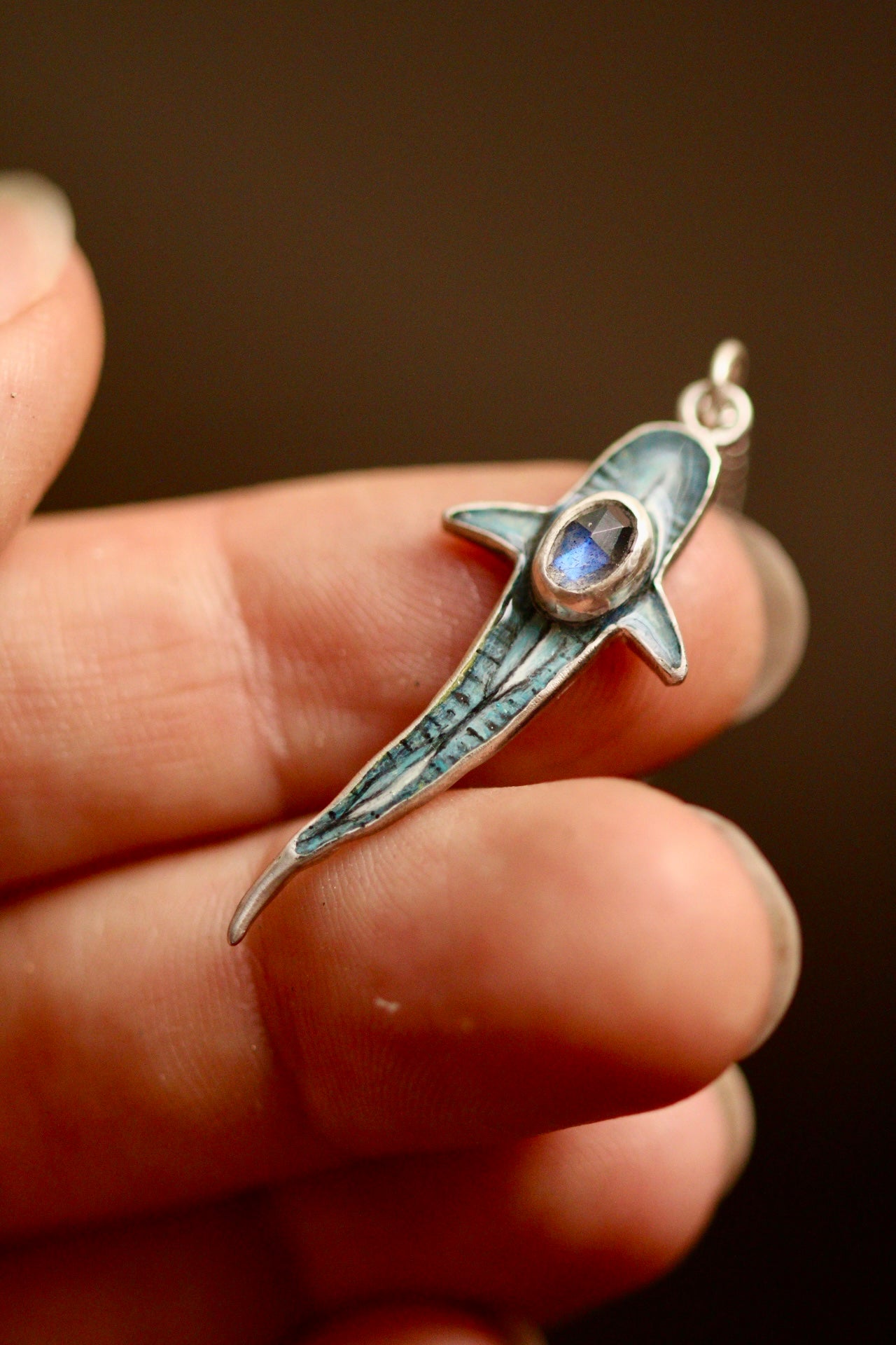 Shark pendant (option A)