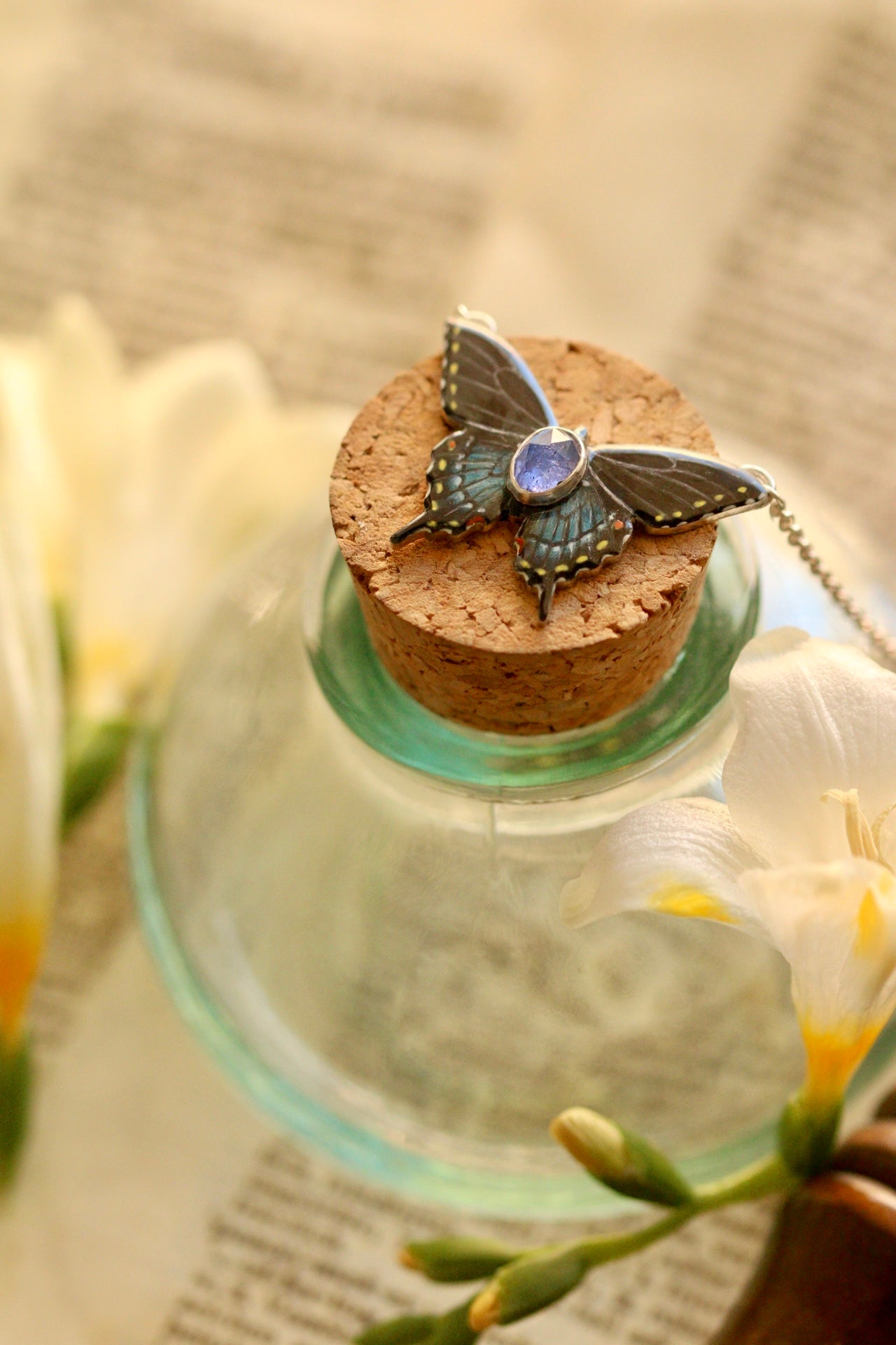 Black swallowtail pendant