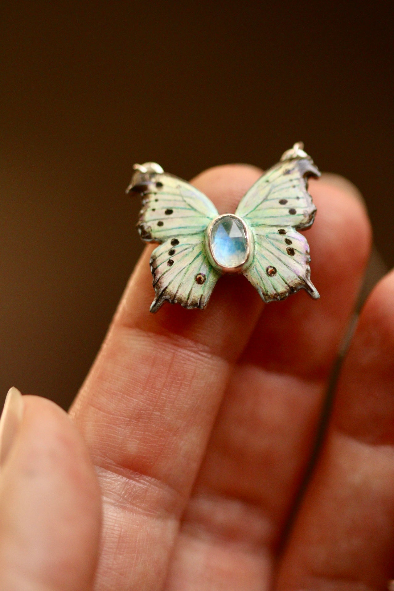 Mother-of-pearl butterfly pendant